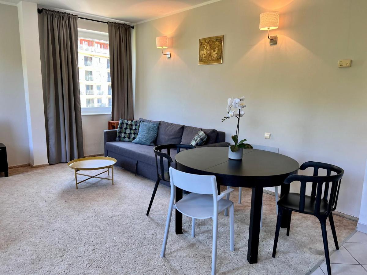 Apartament Lux Колобжег Екстериор снимка